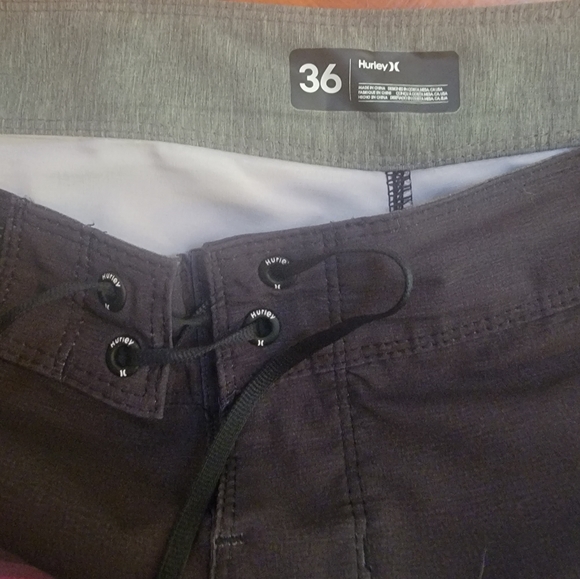 Hurley Phantom board shorts 🏄‍♂️ - Picture 4 of 4